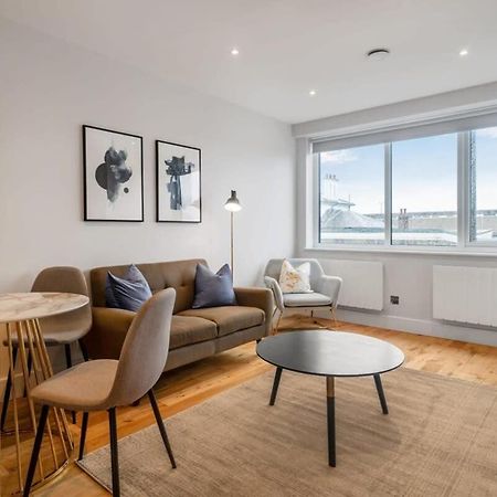 Lovely 1 Bedroom Apartment In The Heart Of Eastleigh Dış mekan fotoğraf